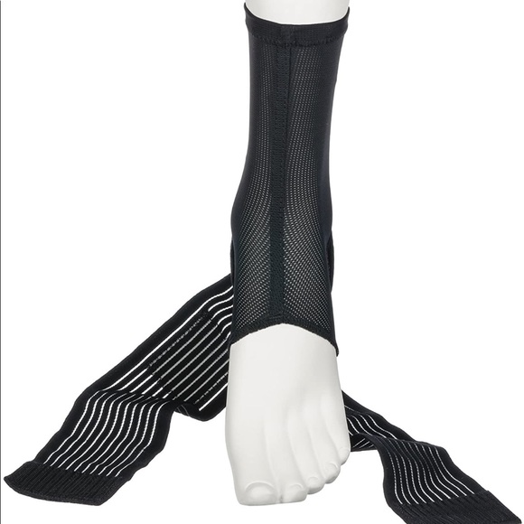 🆕 Active Ankle Sleeve with Strap 329 High-Compression Multi-Sport Sleeve Med - Picture 7 of 8